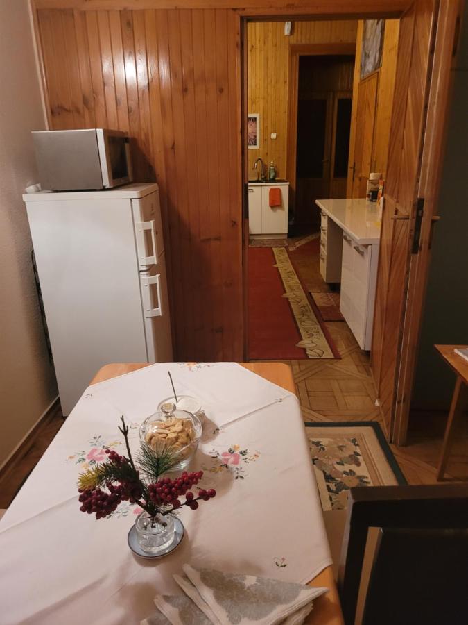 Pokoje Goscinne Victoria Красков Екстериор снимка